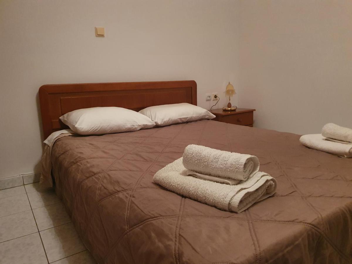 Appartement Soullas Apart -Ελλαδα- à Ermoúpoli Extérieur photo