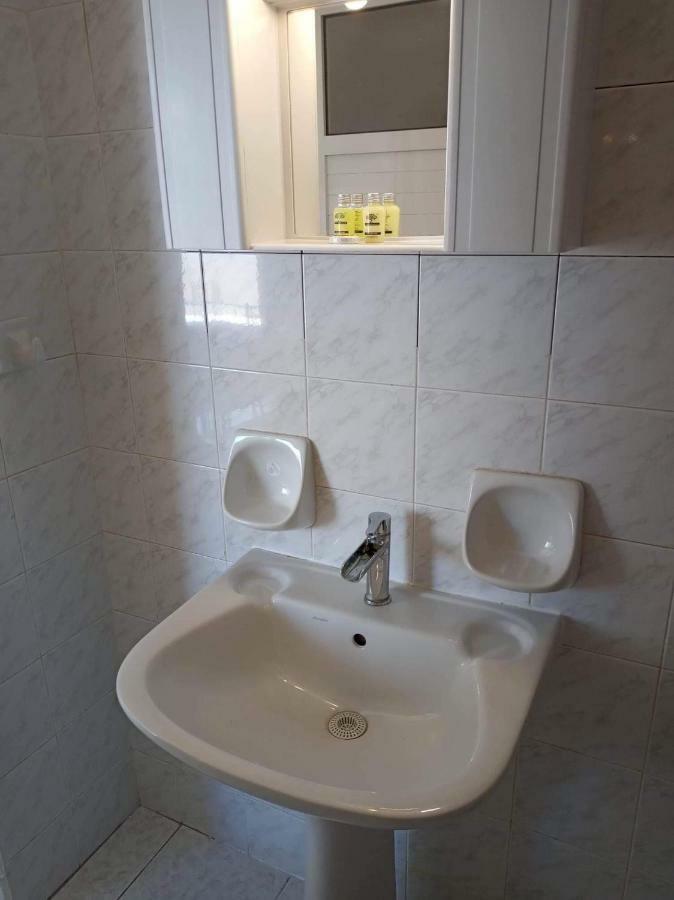 Appartement Soullas Apart -Ελλαδα- à Ermoúpoli Extérieur photo